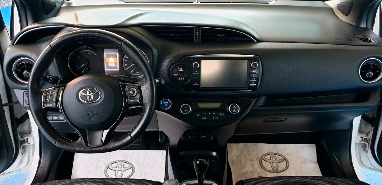 TOYOTA YARIS 1.5 BENZINA/HYBRID FULL OPTIONALKM71 MILA