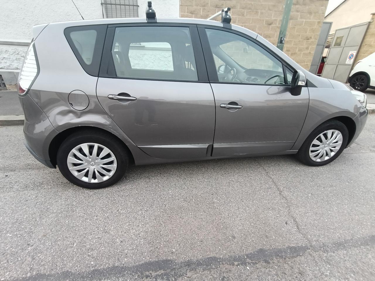 Renault Scenic Scénic 1.6 Limited