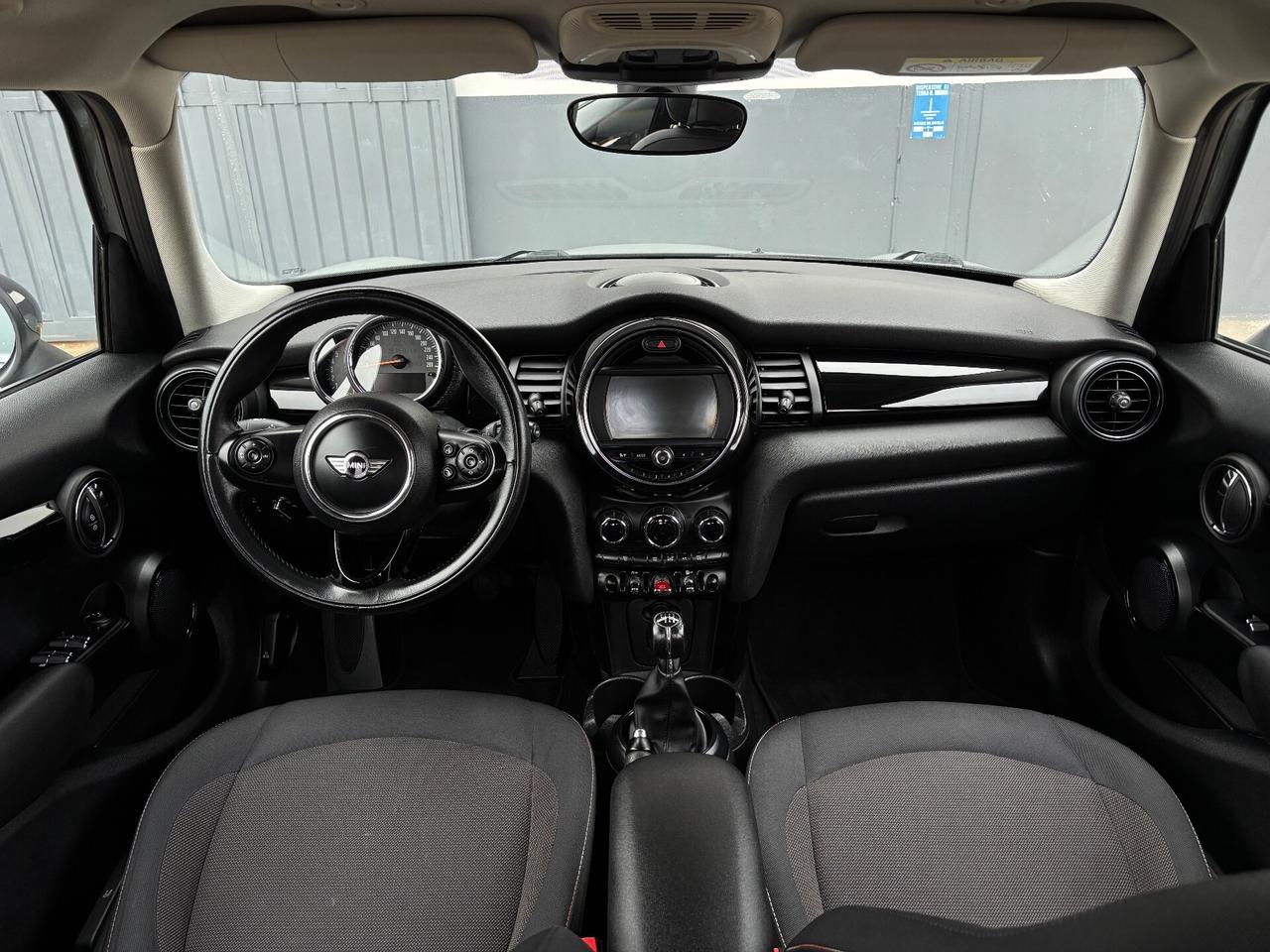 Mini 1.5 Cooper D. Garanzia 12 mesi. Neopatentati