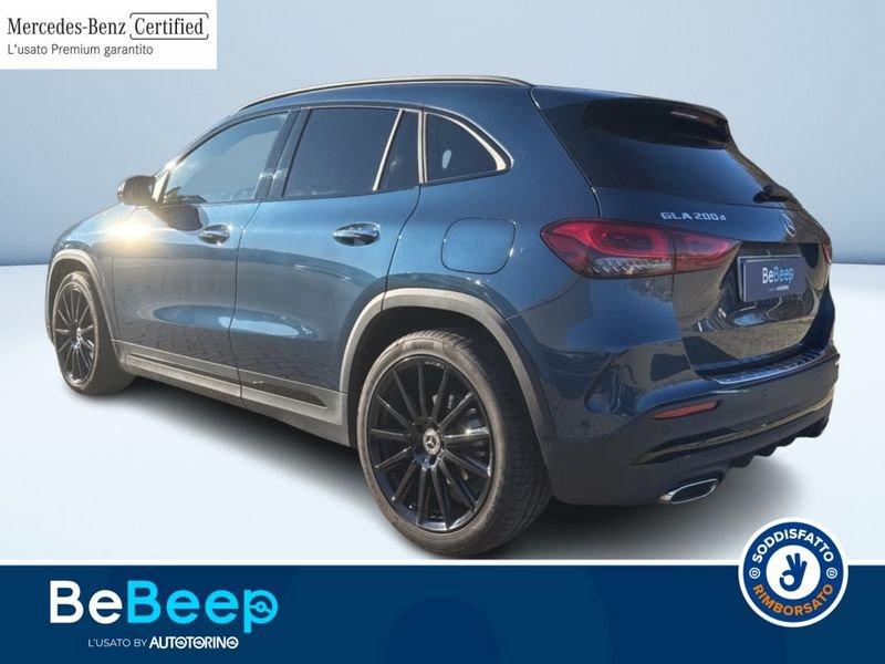 Mercedes-Benz GLA 200 D PREMIUM AUTO