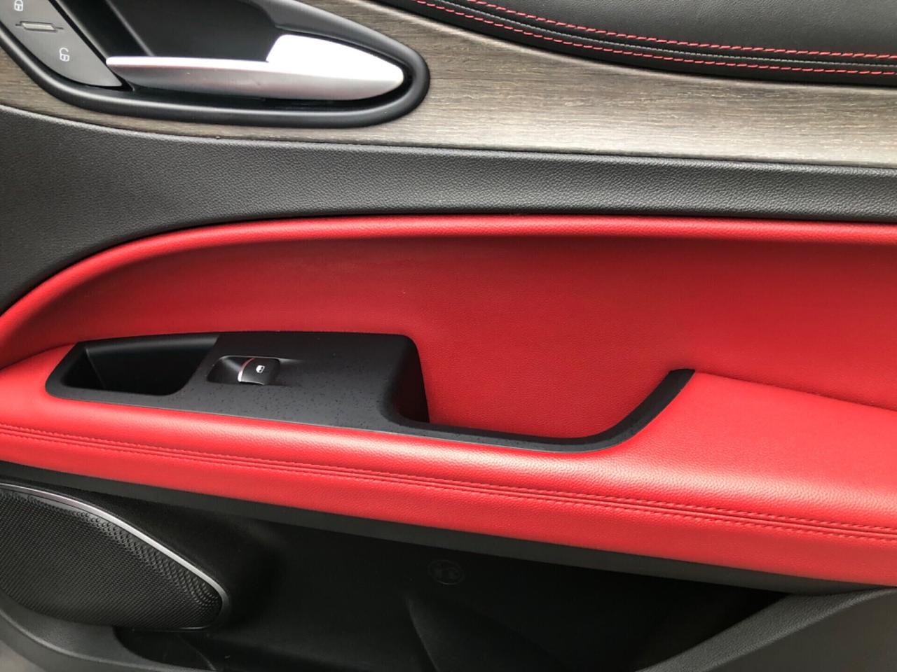 Alfa Romeo Stelvio 2.2 CV 210 Q4 LUSSO TETTO APRIBILE