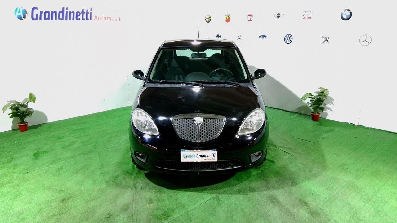 lancia ypslon 1.3 mjt 16v oroBianco 90cv- 2007
