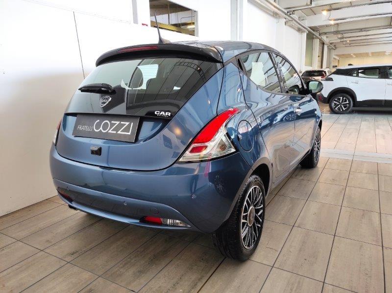 LANCIA Ypsilon 3ª serie - Ypsilon 1.0 FireFly 5 porte S&S Hybrid Platino
