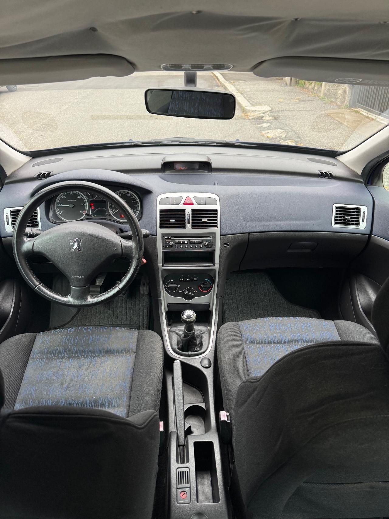 Peugeot 307 2.0 HDi 5p. XT