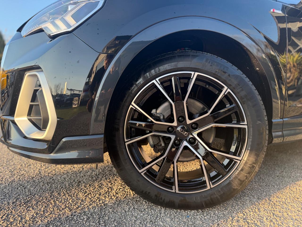 Audi Q3 SPB 35 TDI S tronic S- line edition/TETTO/ CERCHI IN LEGA R"19