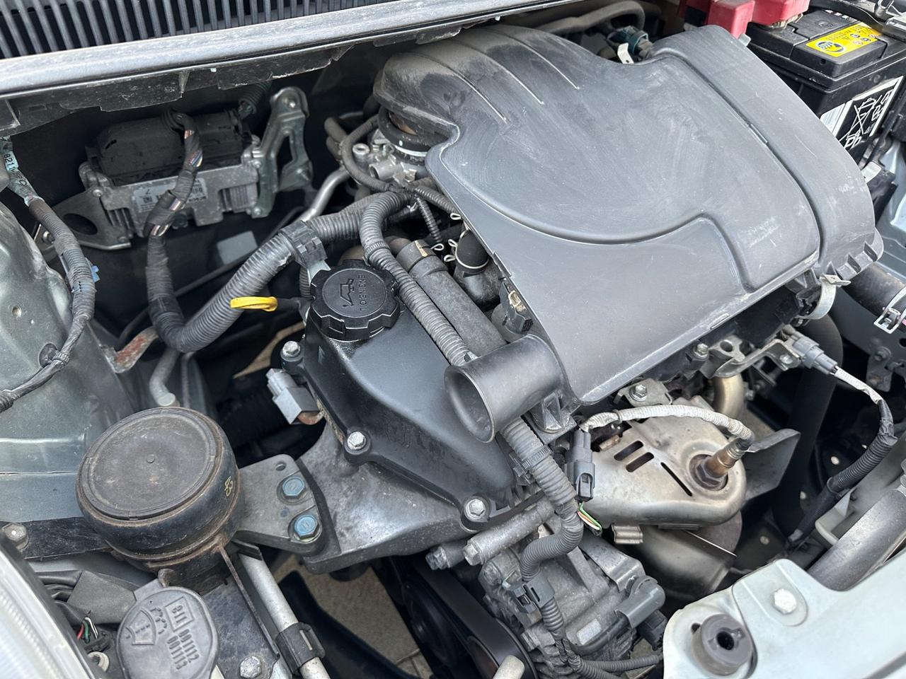 Toyota Yaris 1.0 5 porte Sol