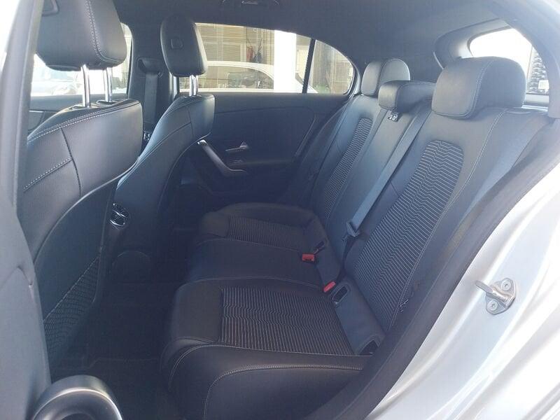 Mercedes-Benz Classe A A 180 d Automatic Sport