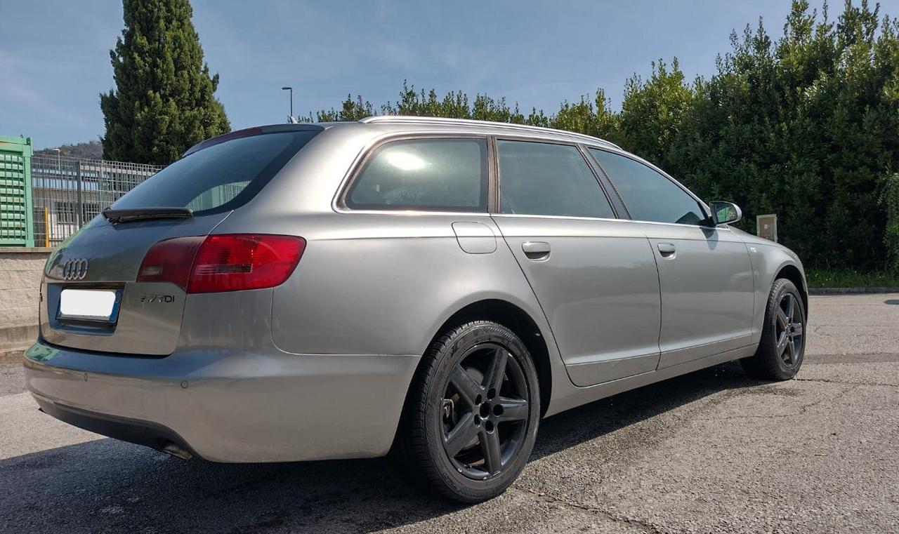 Audi A6 Avant 2.7 V6 TDI