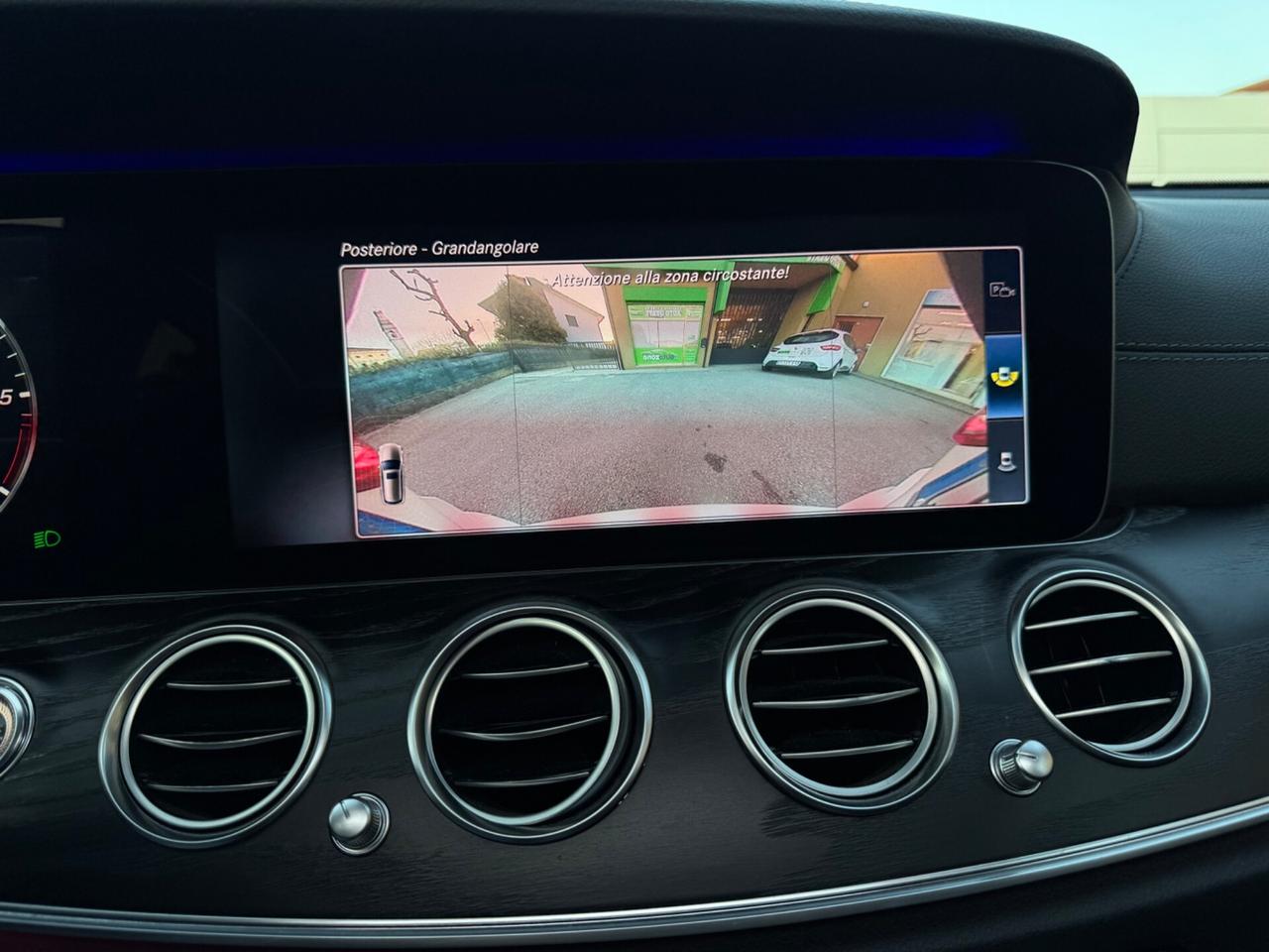 Mercedes-Benz E 350 4MATIC AIR-MATIC 258CV