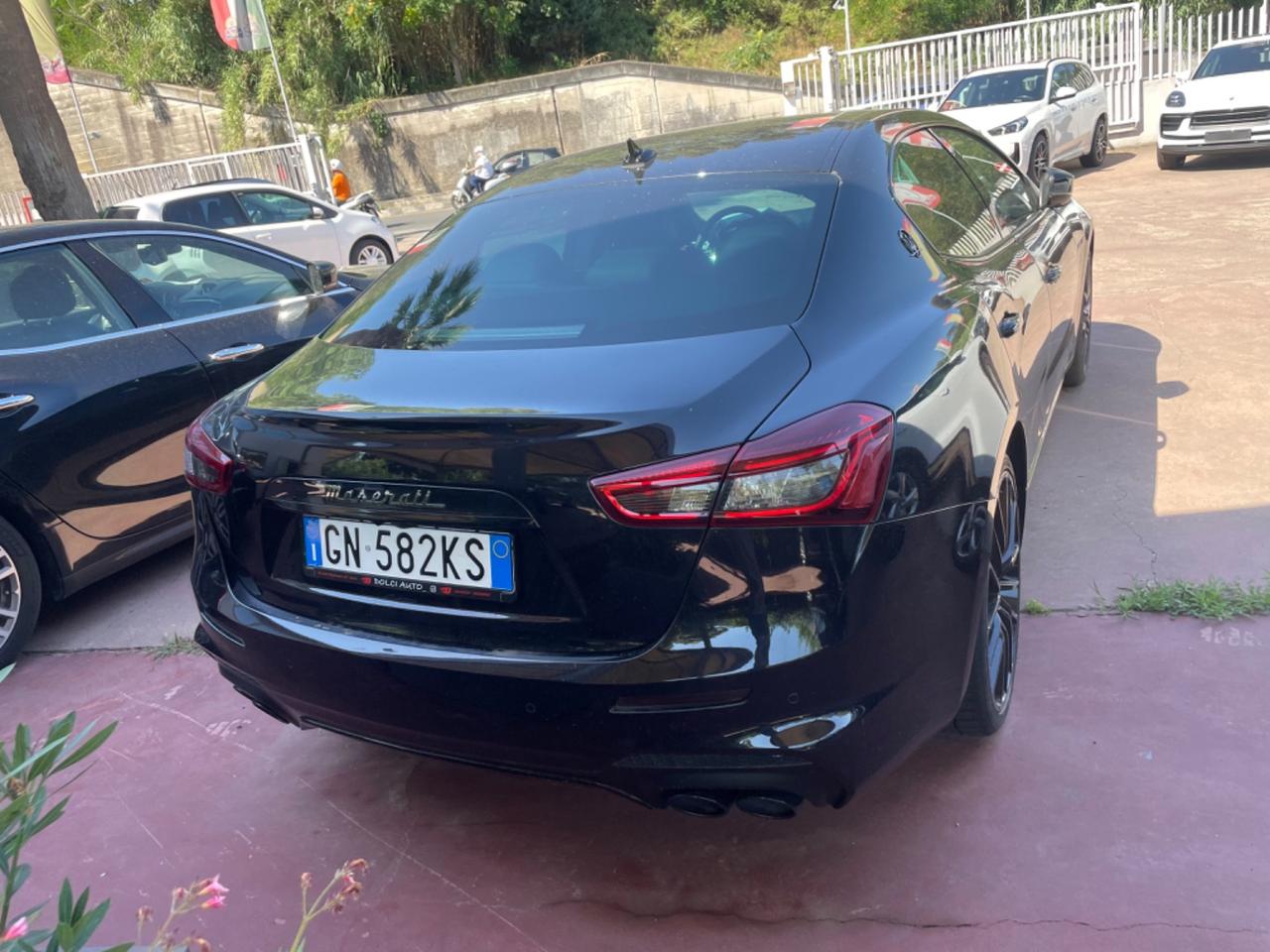 Maserati Ghibli V6 430 CV Gransport