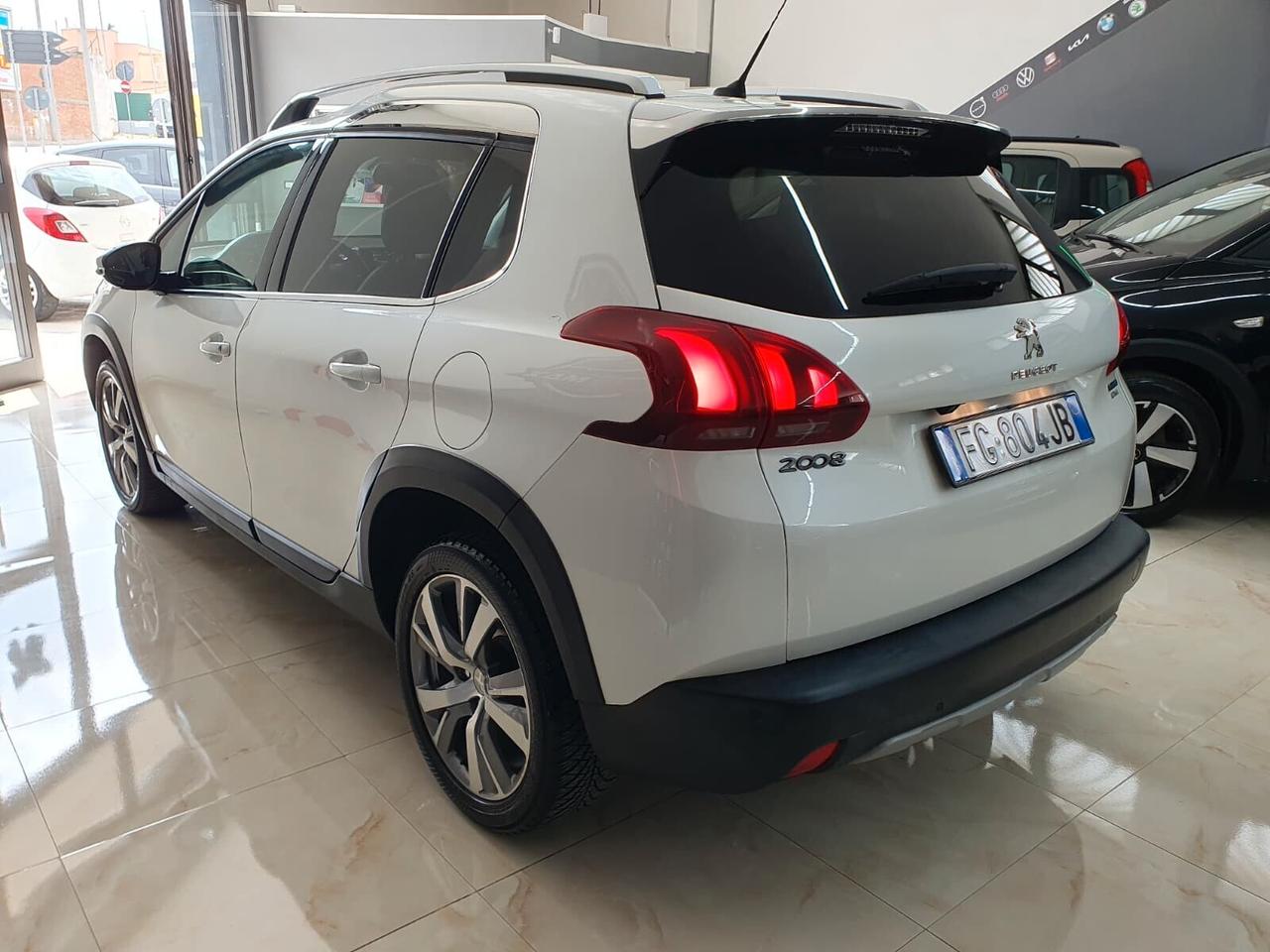 Peugeot 2008 1.6 BlueHDi 120cv Crossway 2016