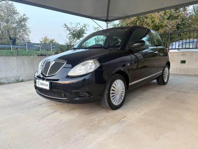 LANCIA Ypsilon 1.3 MJT 75 CV Argento PRIMO PREZZO OK NEOPATENTATI