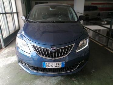 Lancia Ypsilon 1.0 FireFly Hybrid Gold