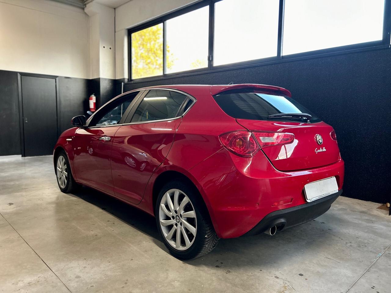 Alfa Romeo Giulietta 1.6 JTDM-2 120 CV