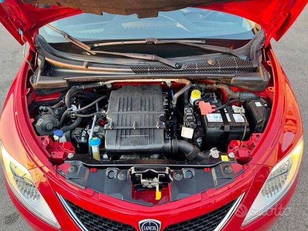 LANCIA Ypsilon 1.2 69 CV 5 porte GPL Ecochic Gol