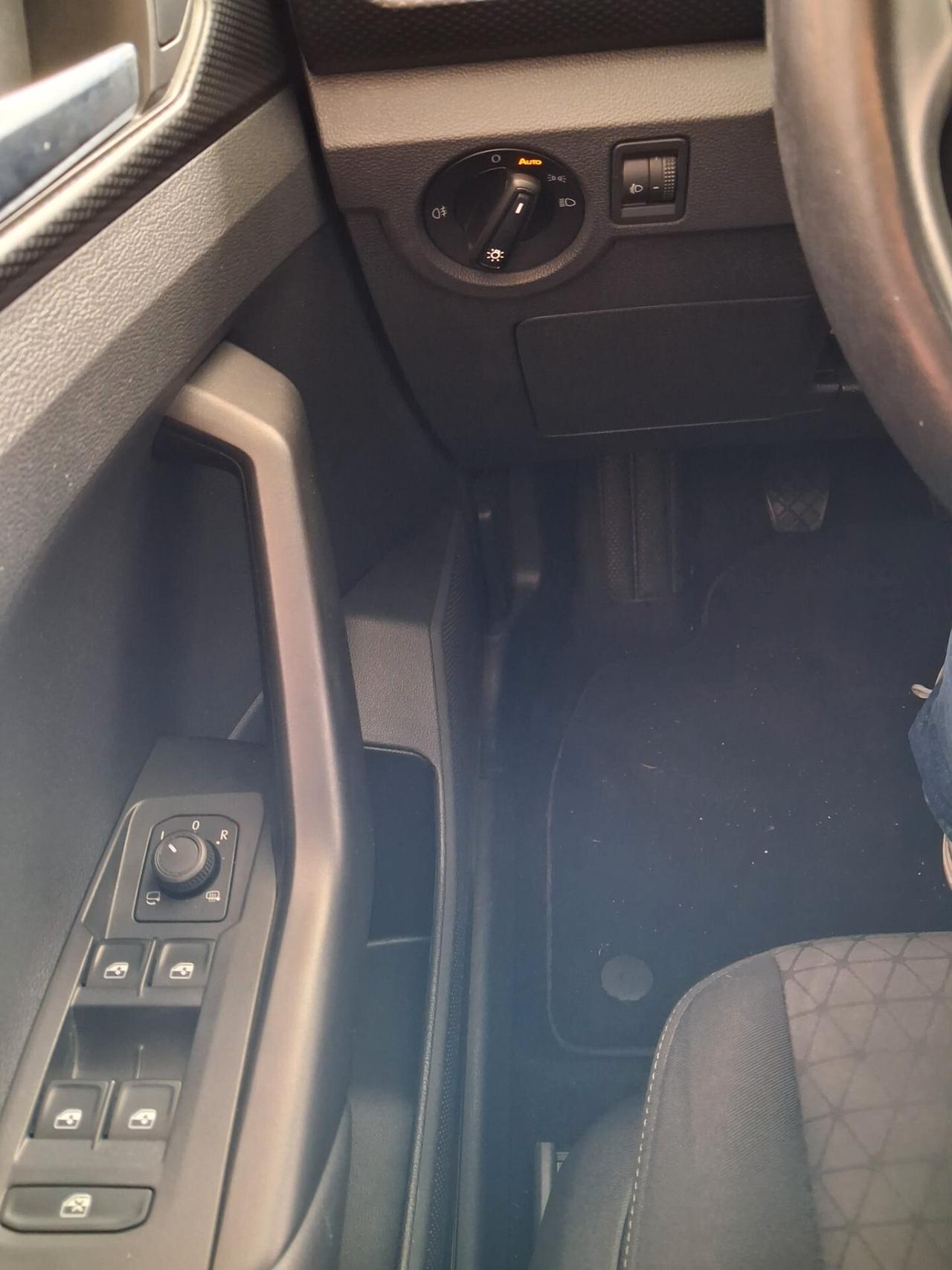 Volkswagen T-Cross 1.0 TSI Urban BMT