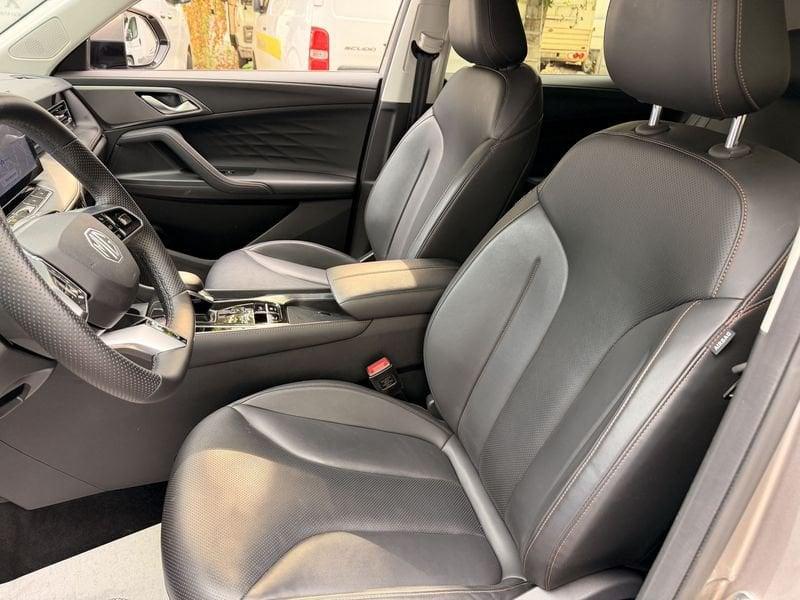 MG HS HS 1.5 Luxury auto