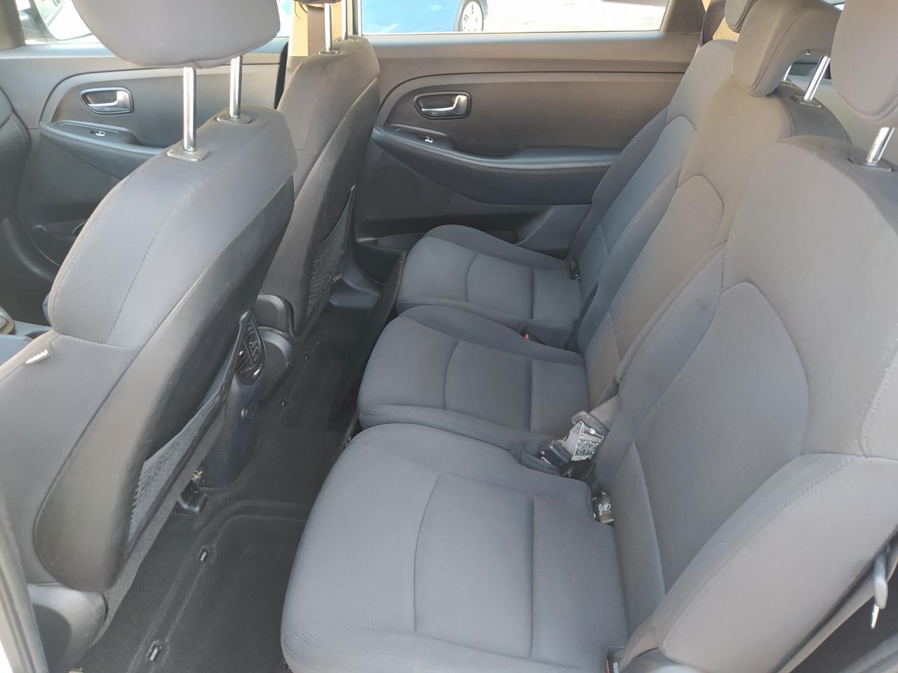 Kia Carens 1.6 GDI Cool