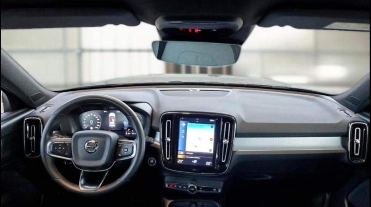 VOLVO Xc40 T4 Recharge Plug-In Hybrid Automatico Core N-1