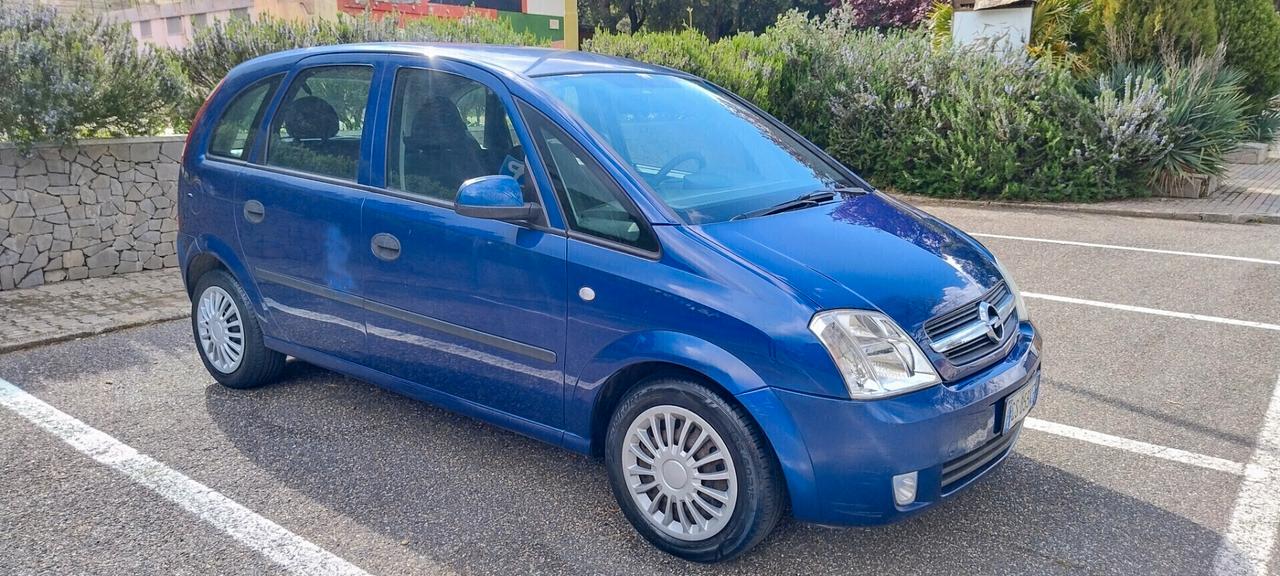 Opel Meriva 1.7 CDTI 101CV Cosmo