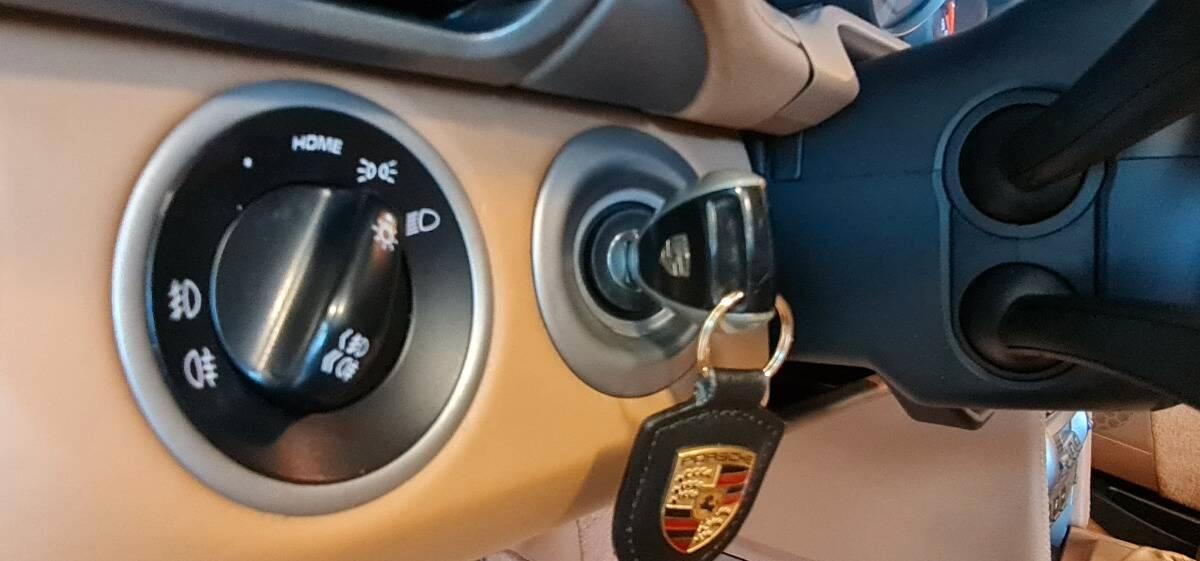 Porsche 997 997 carrera cabrio *Motore Nuovo*