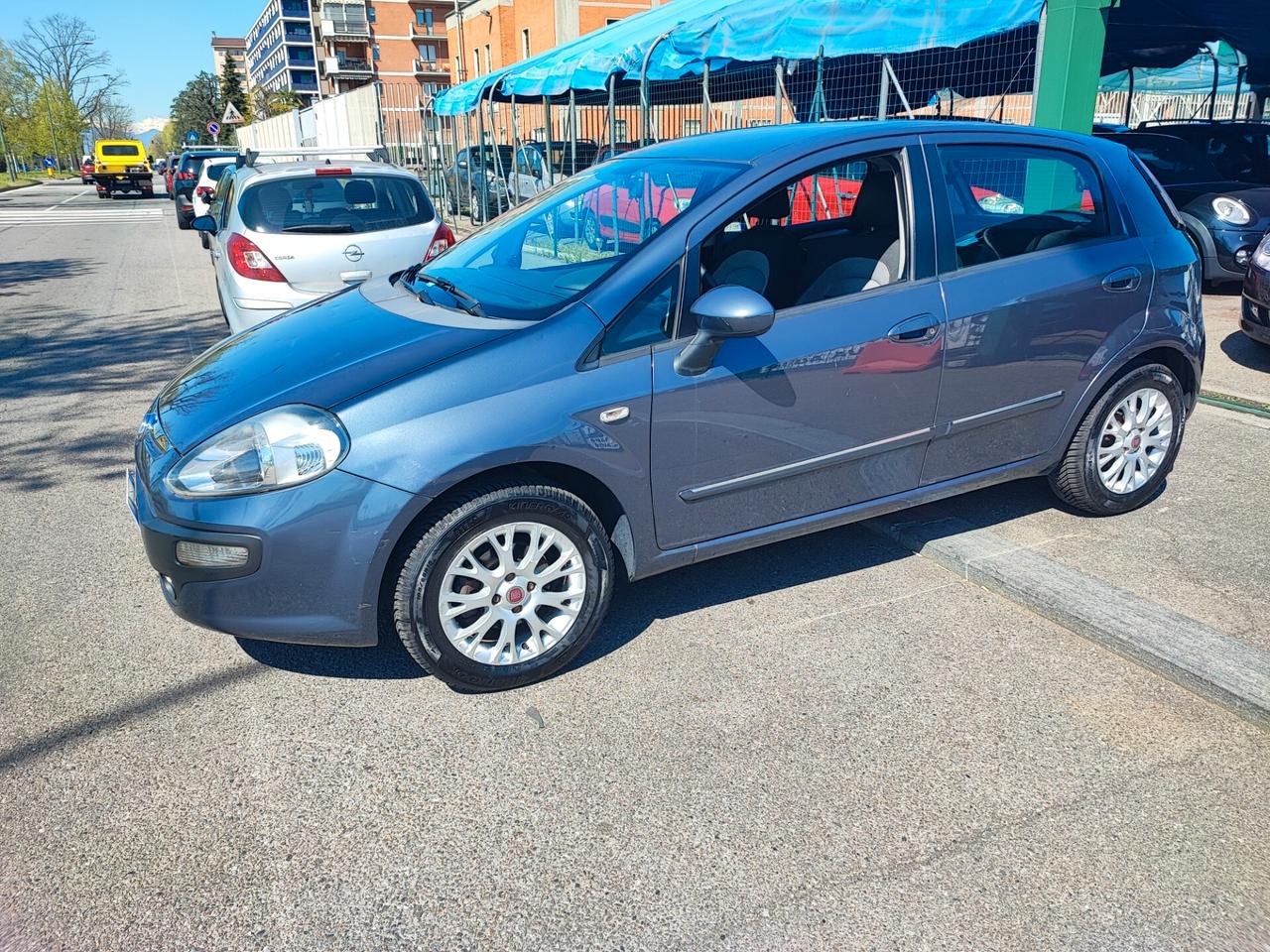 Fiat Punto Evo 1.4 5 porte Dynamic GPL