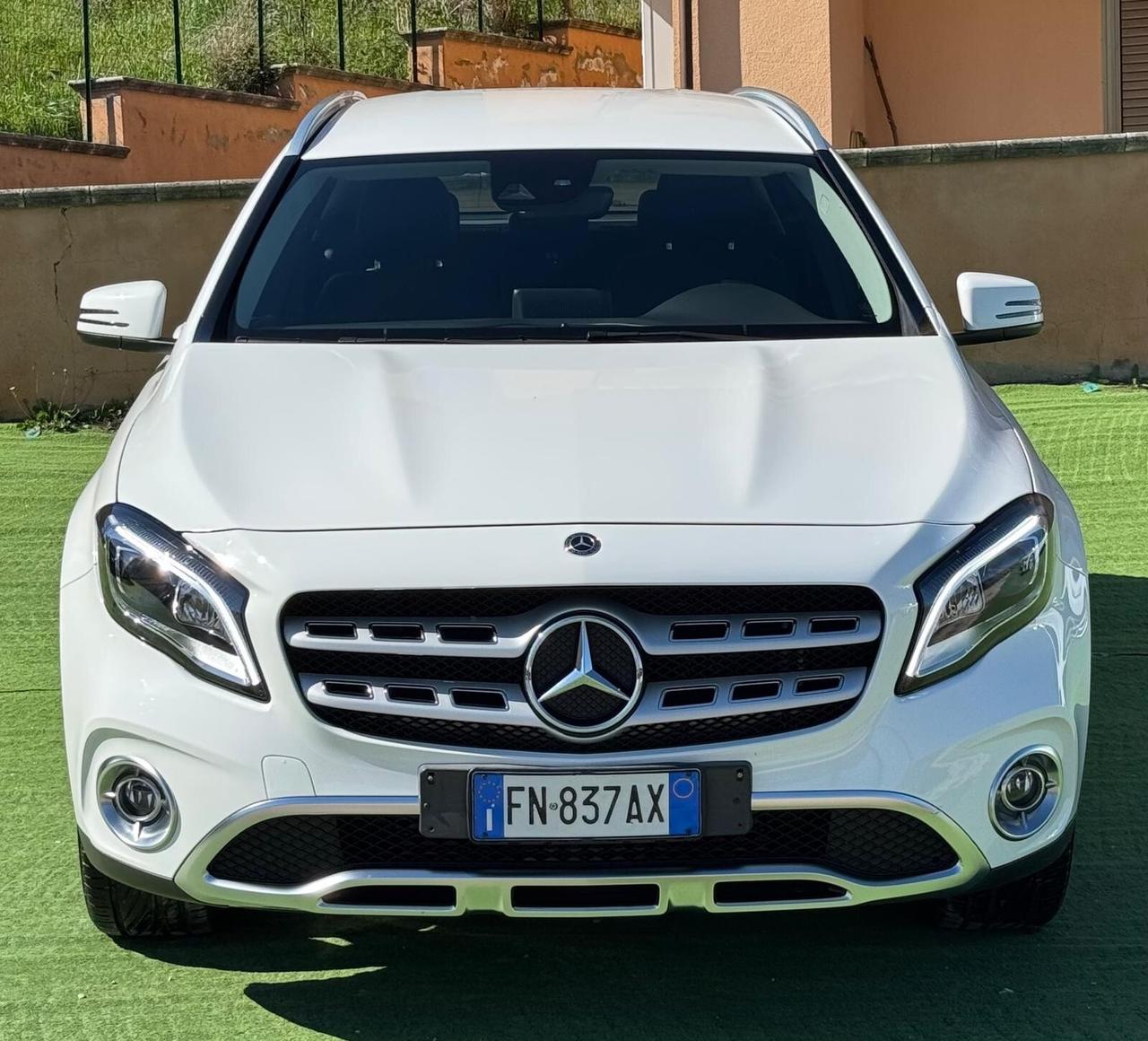 Mercedes-benz GLA 180 d Sport (manuale)