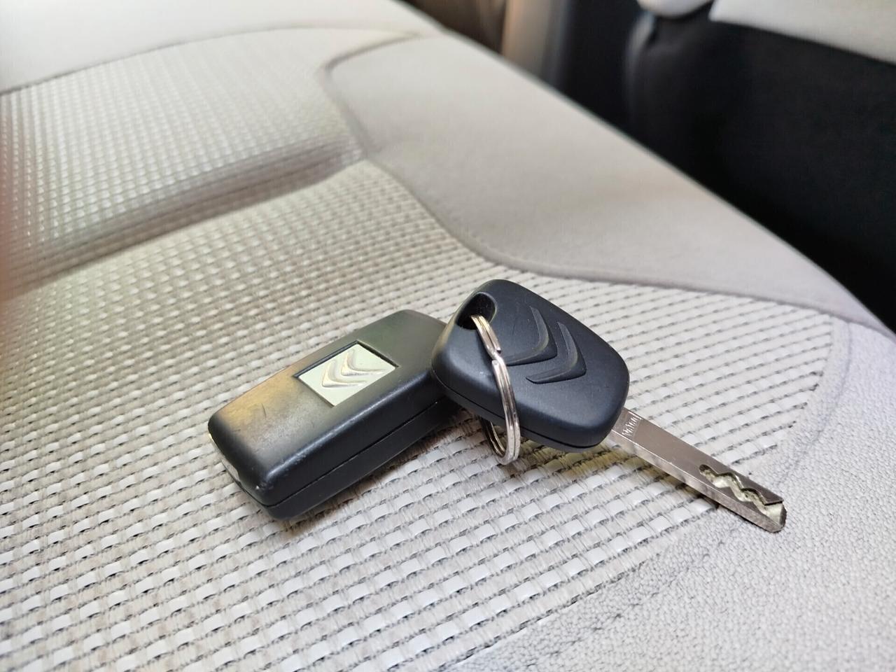 Citroen C3 1.4 BENZINA 95cv / 52.000km / Unipro