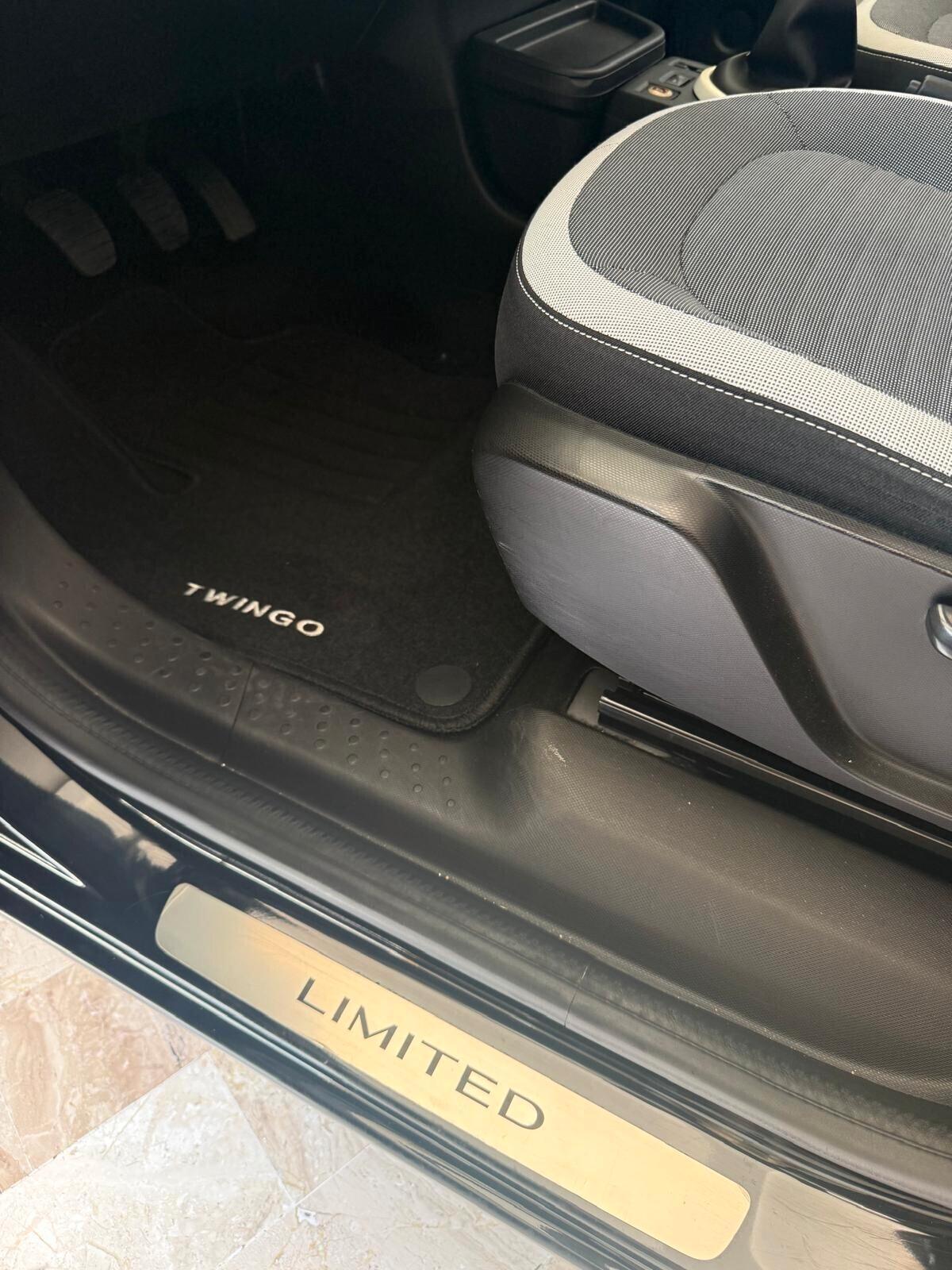 Renault Twingo SCe Duel2 Tetto