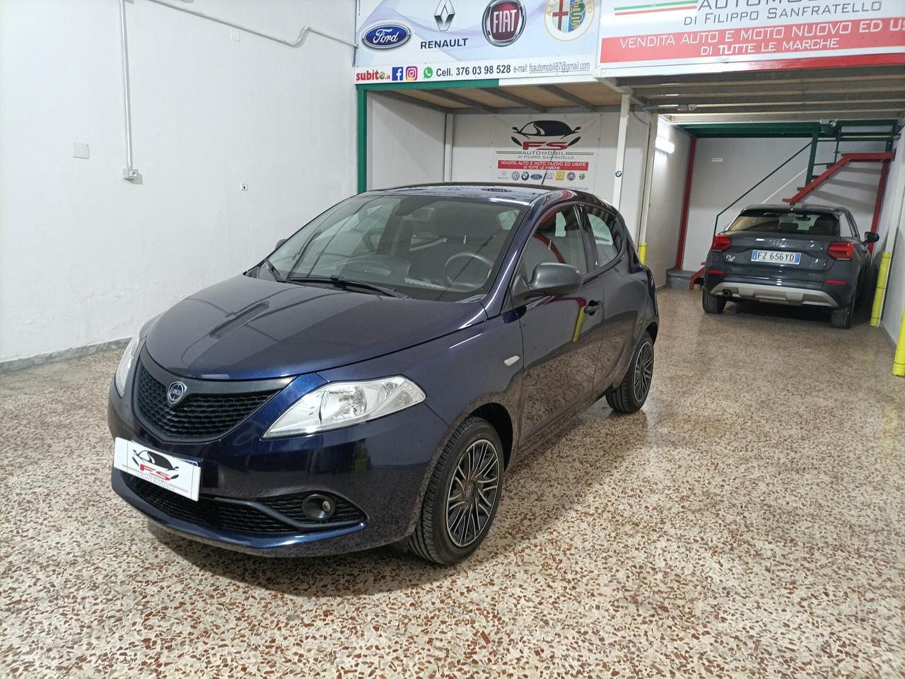 Lancia Ypsilon 1.2 69 CV 5 porte S&S Platinum