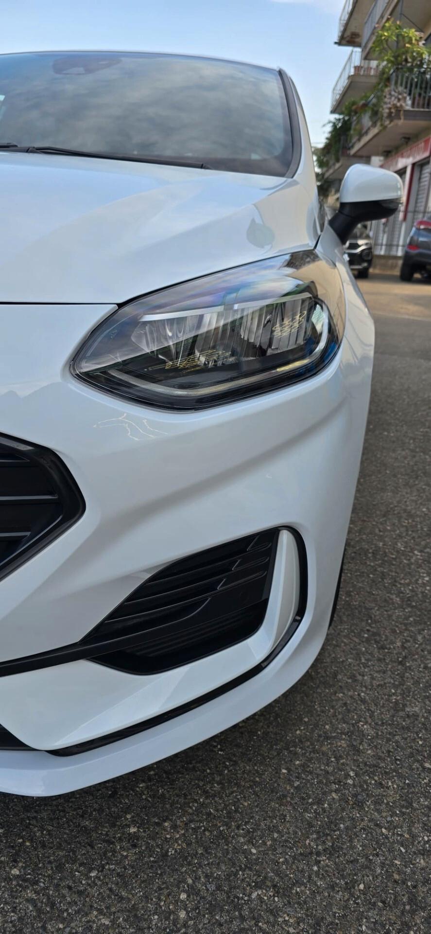 Ford Fiesta 1.0 Ecoboost Hybrid 125 CV 5 porte ST-Line