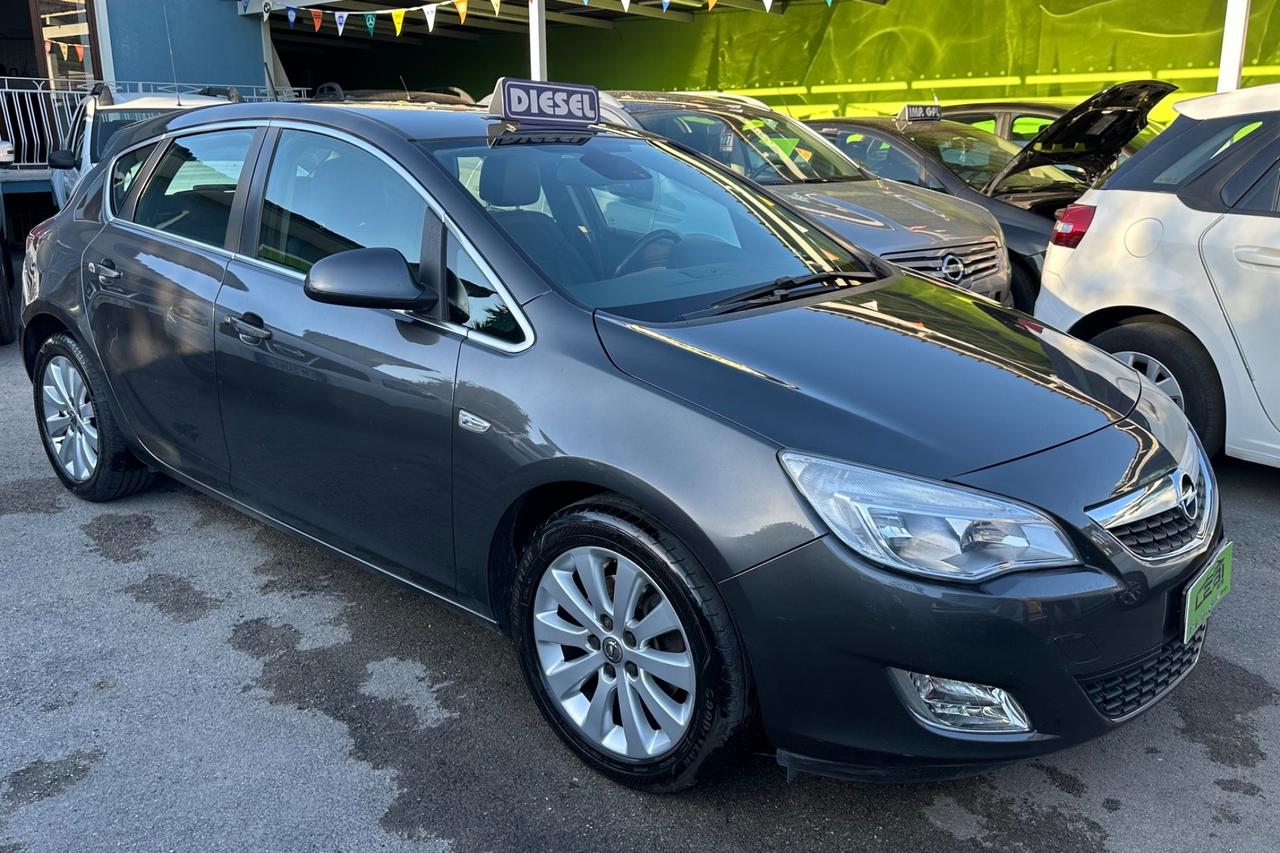 Opel Astra 1.7 CDTI 110CV 5 porte ANNO 2010