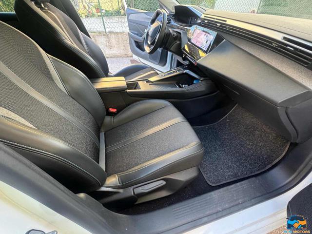 PEUGEOT 308 Plug-in Hybrid 180 e-EAT8 Allure Pack