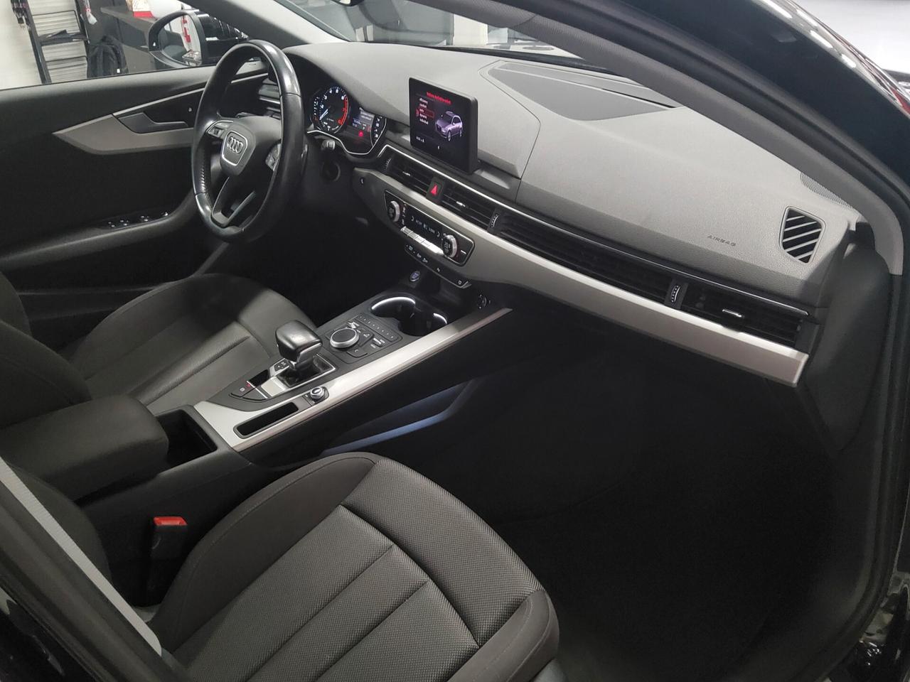 Audi A4 Avant 40 g-tron S tronic