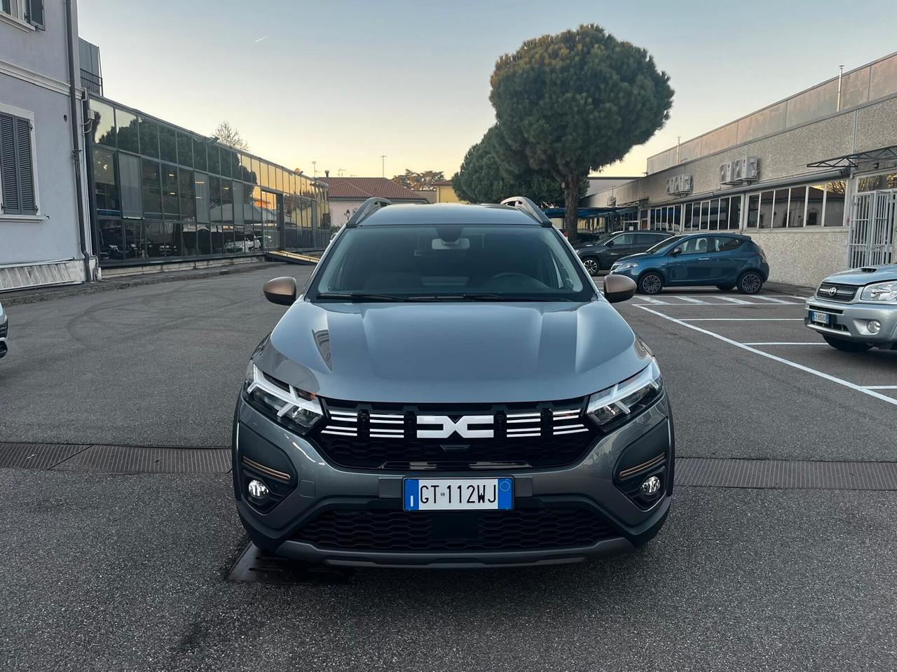 Dacia Jogger 1.6 Hybrid 140 7 posti Expression