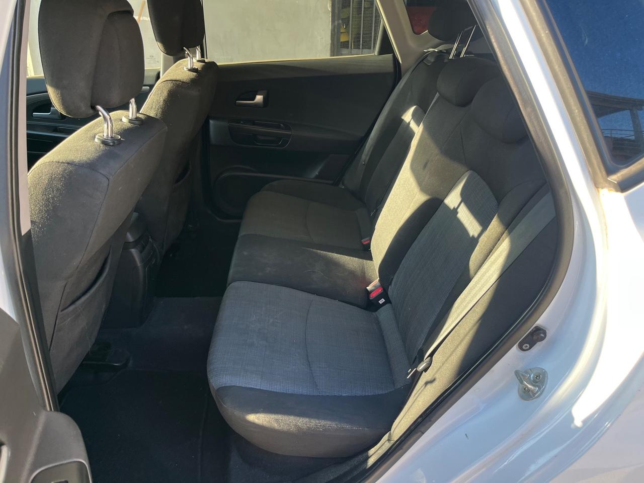 Kia Ceed cee'd Sp. Wag. 1.6 gpl optional