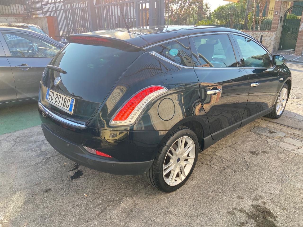Lancia Delta anno 2008. 1.6 diesel
