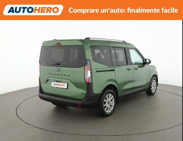 FORD Tourneo Courier 1.0 EcoBoost Titanium