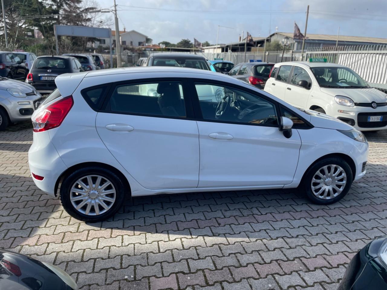 Ford Fiesta 1.2 60CV 5 porte Business