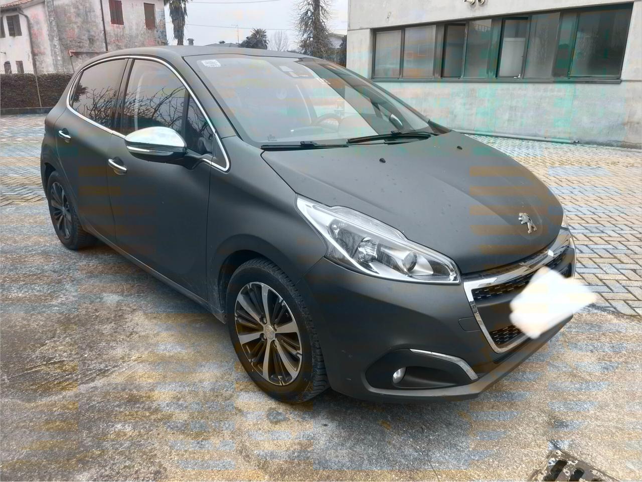 Peugeot 208 BlueHDi 75 5 porte Allure
