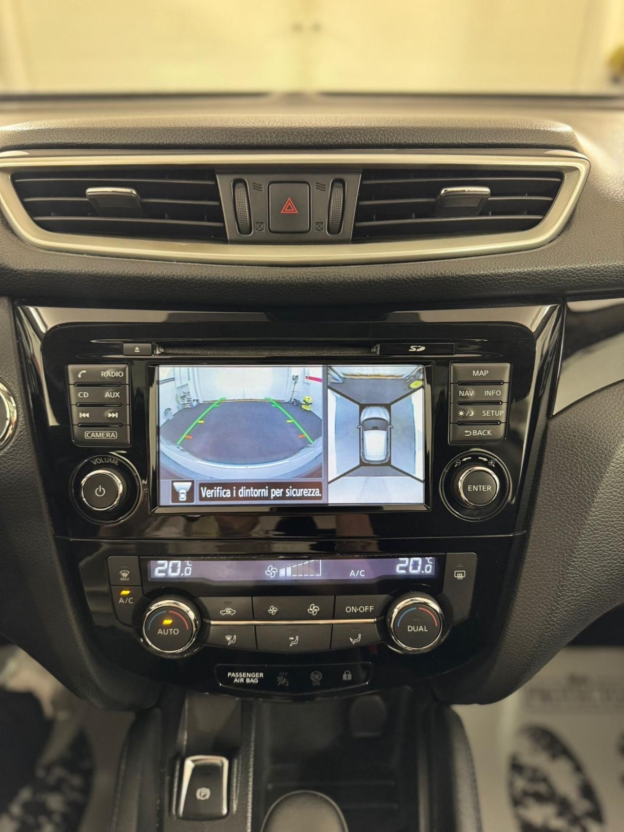 Nissan Qashqai 1.6 dCi 2WD 360