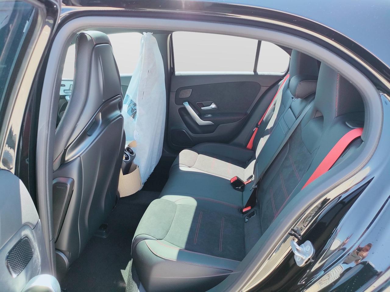Mercedes-Benz Mercedes-AMG A 35 4MATIC