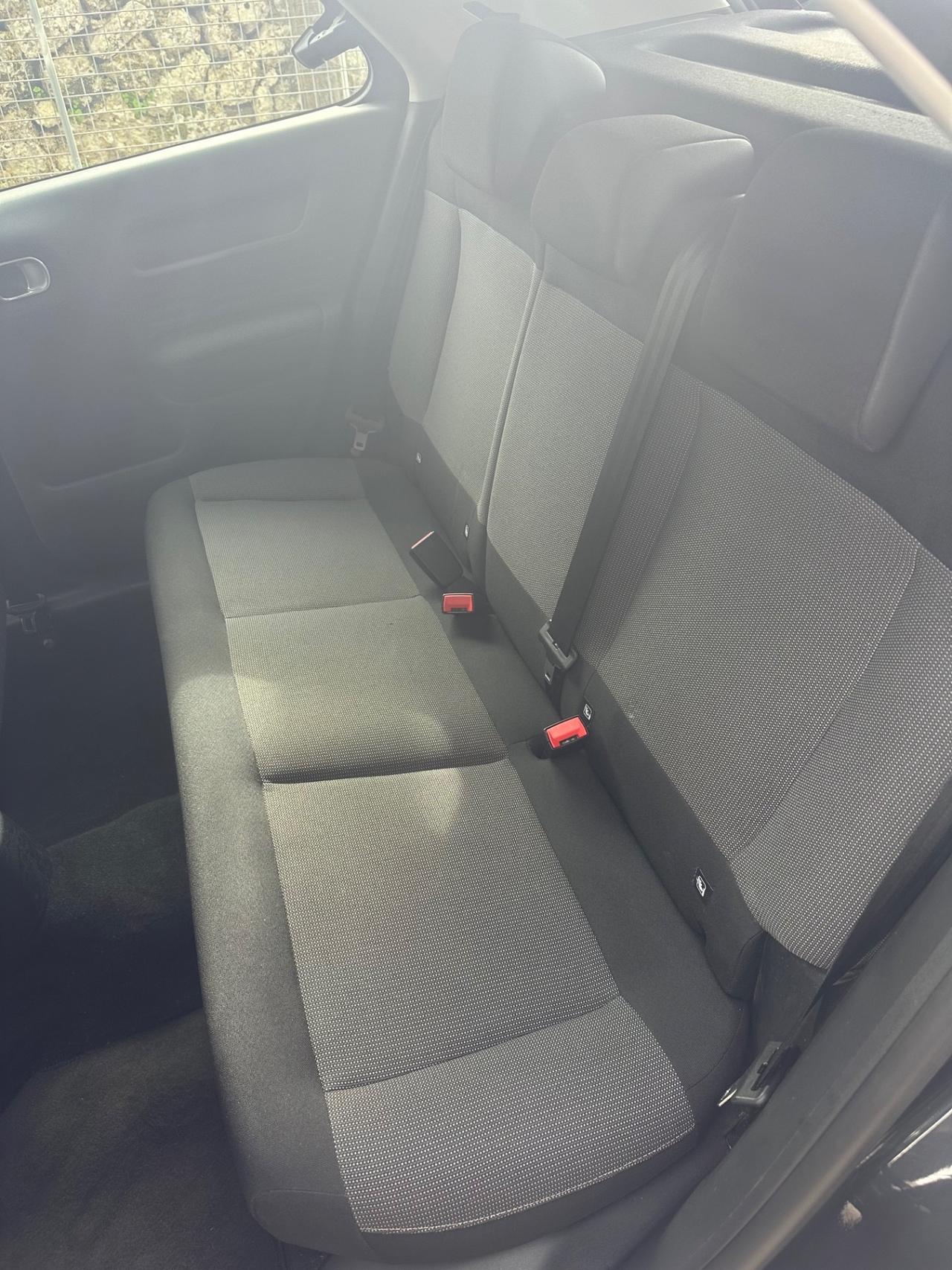 Citroen C4 Cactus 1.6 diesel 100 Shine
