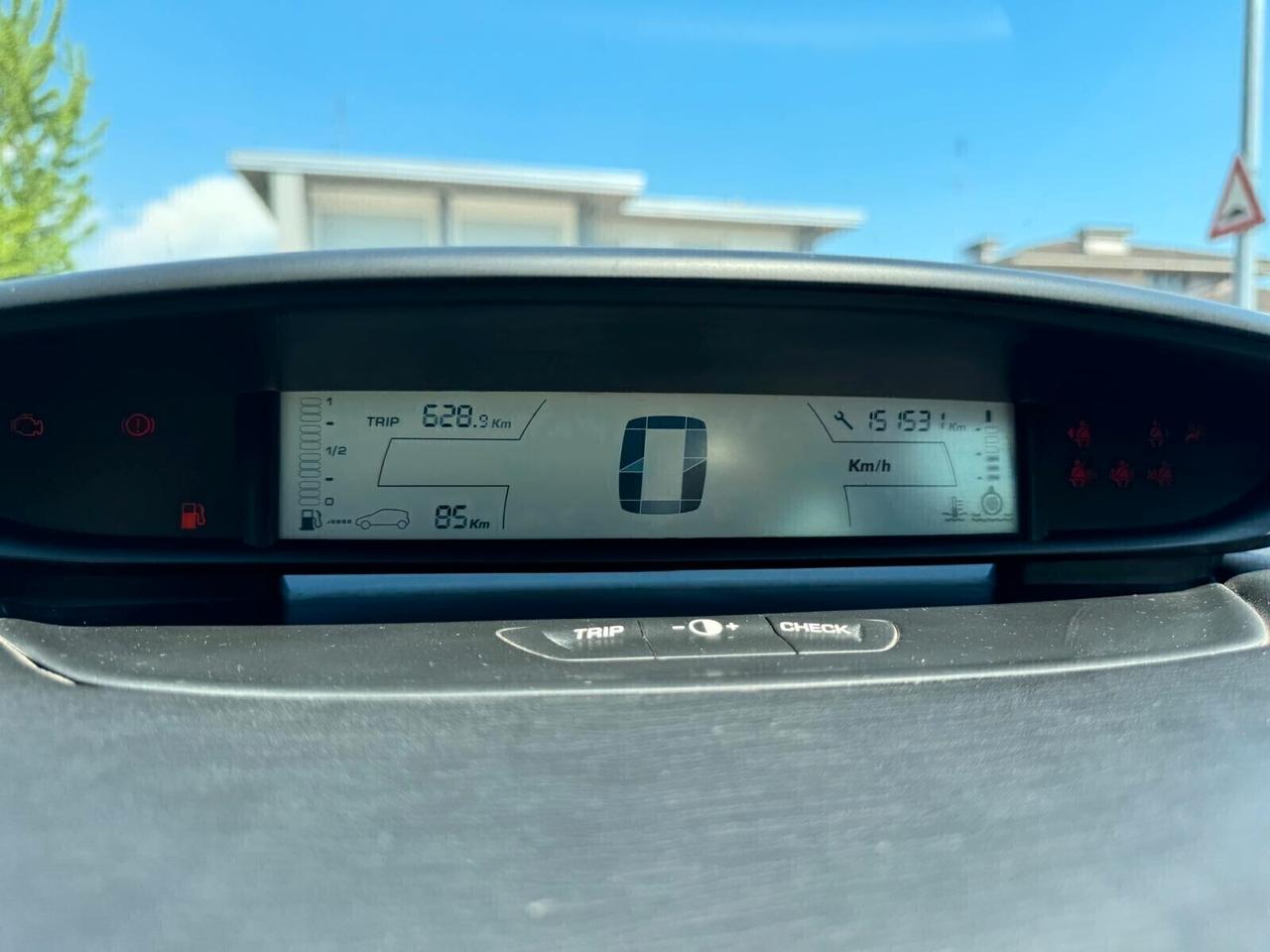 Citroen C4 1.6 HDi 90CV Elegance