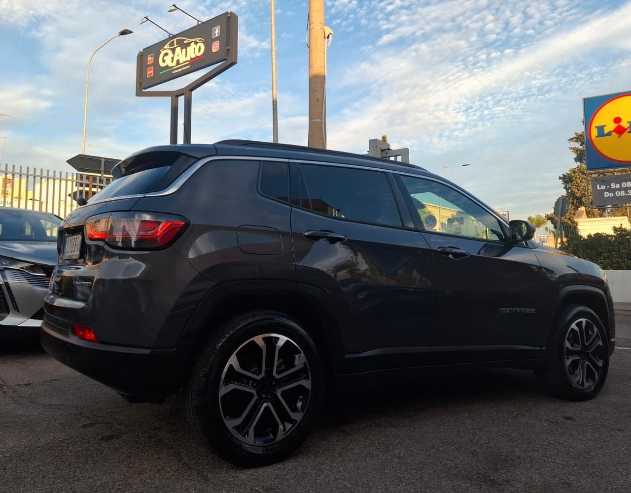 Jeep Compass 1.6 Multijet II Limited N1