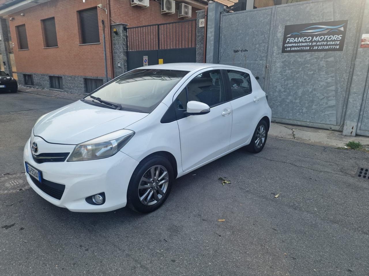 Toyota Yaris 1.0 5 porte Lounge