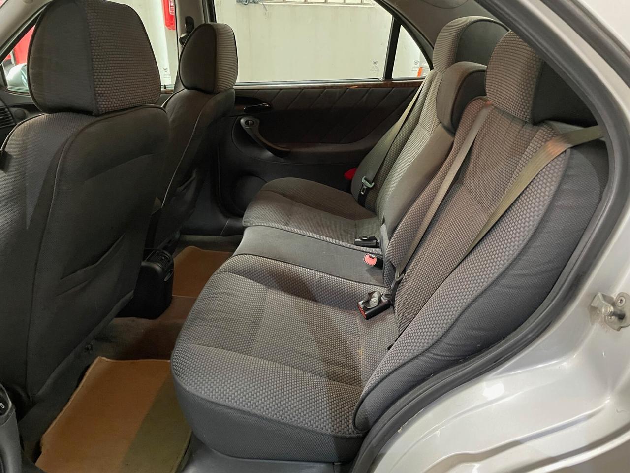 Lancia Lybra 1.6i 16V cat LX