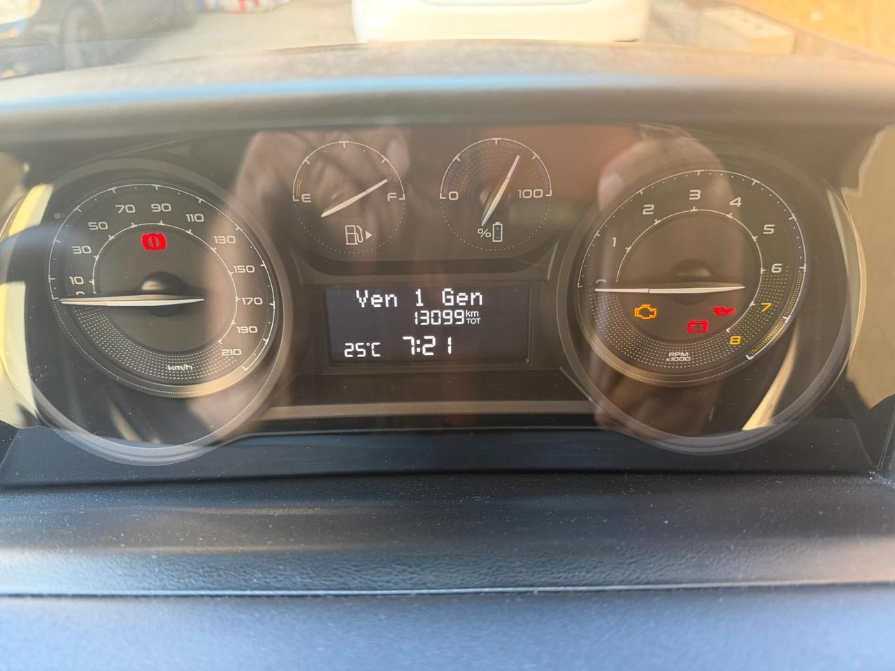 Lancia Ypsilon 1.0 FireFly 5 porte S&S Hybrid Alberta Ferretti