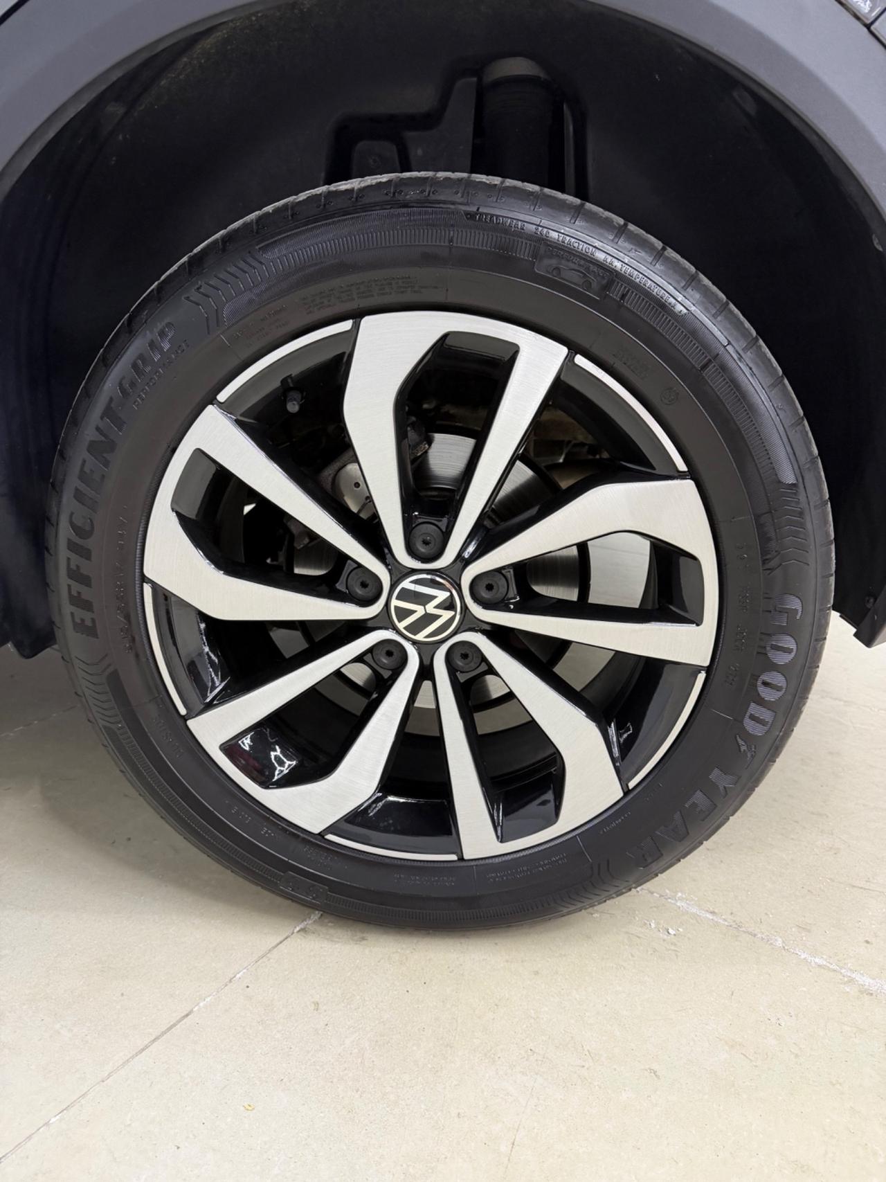 Volkswagen T-Roc 2.0 TDI SCR 150 CV DSG 27800 km
