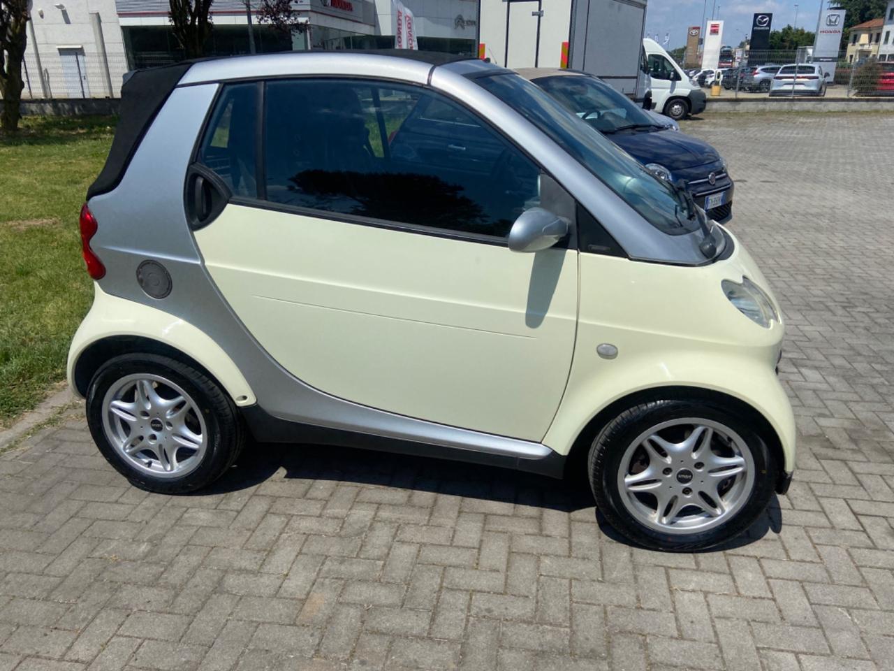 Smart Smart 600 smart cabrio & passion (40 kW)
